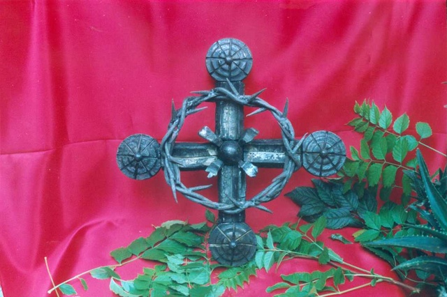 Cross of Thorns